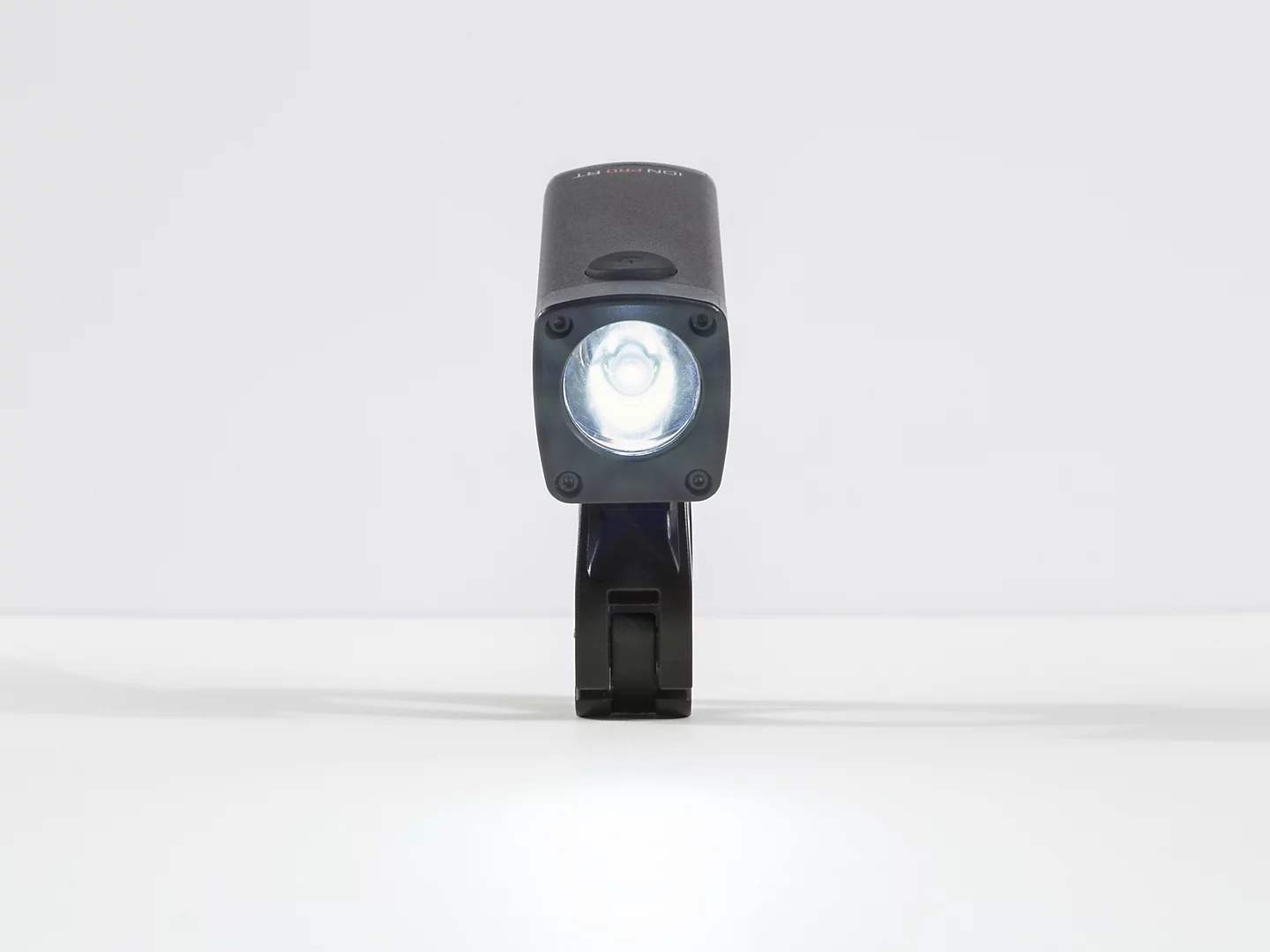 BONTRAGER Ion Pro RT Front Bike Light click to zoom image
