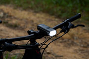 MOON Rigel Enduro 2600 Lumen Front Light click to zoom image