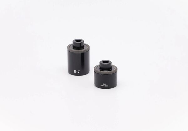 HUNT Rear Axle End Cap Adapters for Engage Disc Hubs click to zoom image