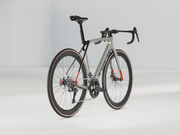 TREK Madone SL 7 Gen 8 click to zoom image